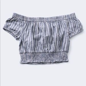 Crop top, stripes, off the shoulder